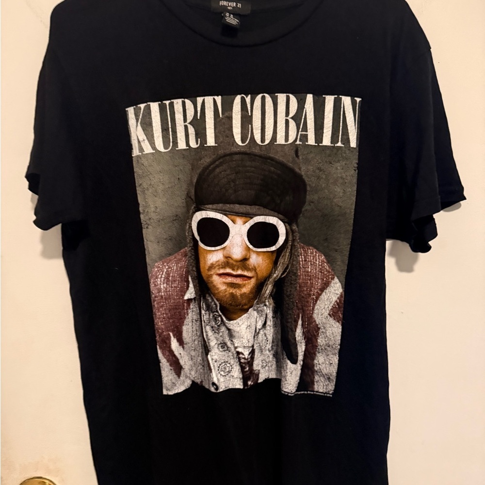 Forever 21 Black Graphic Kurt Cobain Portrait Tee